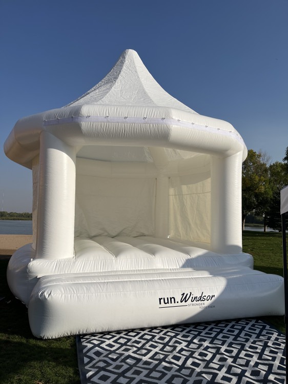 Blank Canvas - All White Bouncer